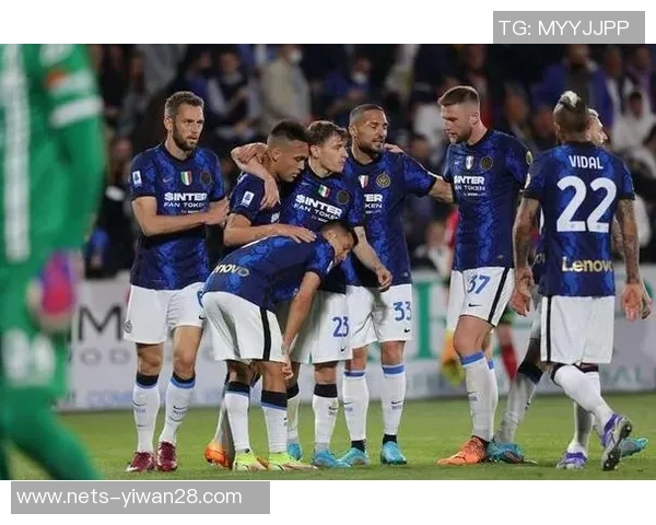 国米与佛罗对决前瞻：两队战术解析与球员状态分析