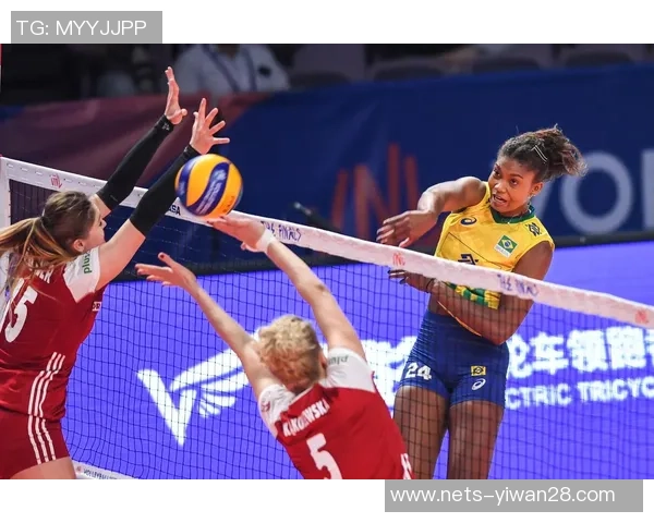 巴西女排与波兰女排激战正酣谁将赢得世界女排赛的荣耀之战